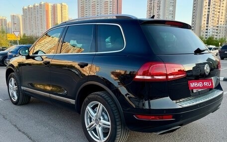 Volkswagen Touareg III, 2014 год, 2 690 000 рублей, 4 фотография