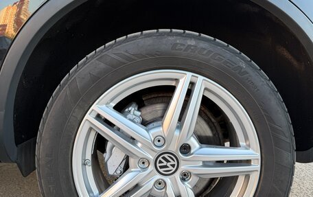 Volkswagen Touareg III, 2014 год, 2 690 000 рублей, 18 фотография