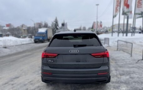 Audi Q3, 2022 год, 2 460 000 рублей, 5 фотография