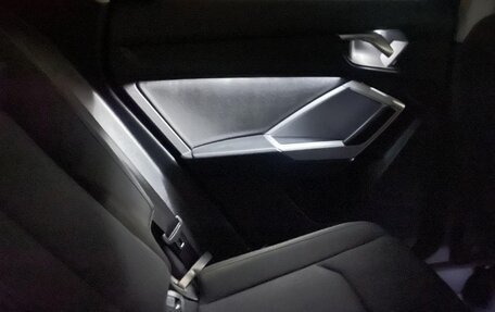 Audi Q3, 2022 год, 2 460 000 рублей, 16 фотография