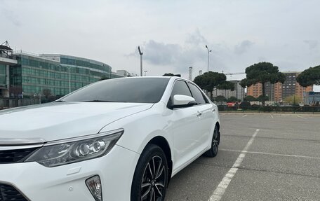 Toyota Camry, 2017 год, 2 150 000 рублей, 5 фотография