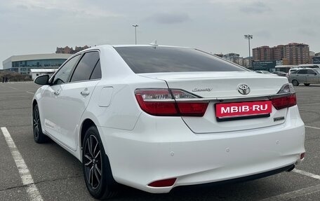 Toyota Camry, 2017 год, 2 150 000 рублей, 6 фотография