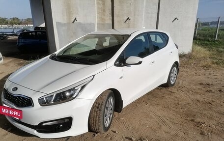 KIA cee'd III, 2017 год, 1 680 000 рублей, 2 фотография