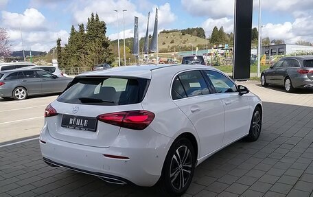 Mercedes-Benz A-Класс, 2025 год, 4 988 000 рублей, 3 фотография