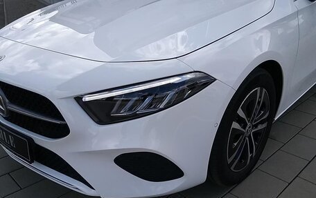 Mercedes-Benz A-Класс, 2025 год, 4 988 000 рублей, 2 фотография