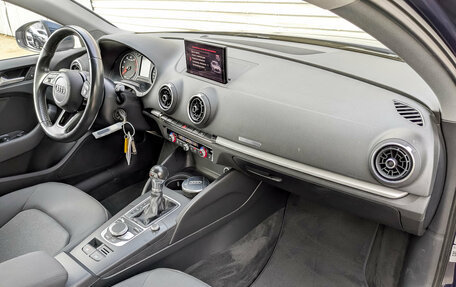 Audi A3, 2017 год, 2 000 000 рублей, 11 фотография