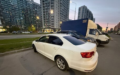 Volkswagen Jetta VI, 2015 год, 850 000 рублей, 1 фотография