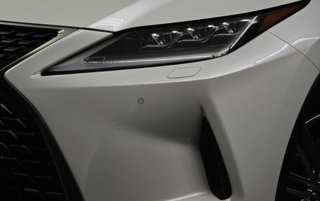 Lexus RX IV рестайлинг, 2020 год, 5 300 000 рублей, 10 фотография