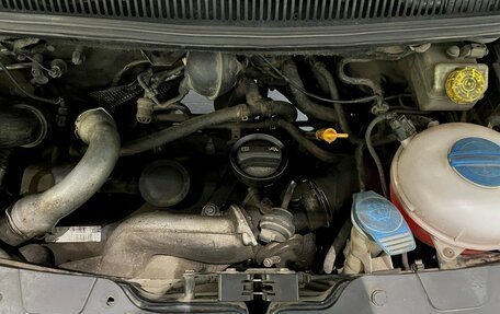 Volkswagen Multivan T5, 2007 год, 1 299 000 рублей, 13 фотография