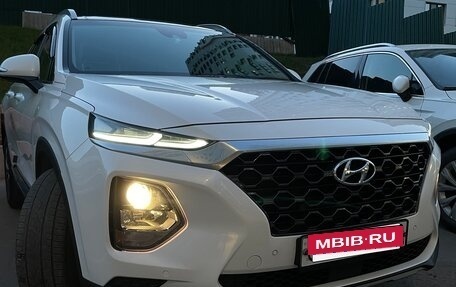 Hyundai Santa Fe IV, 2020 год, 2 500 000 рублей, 3 фотография