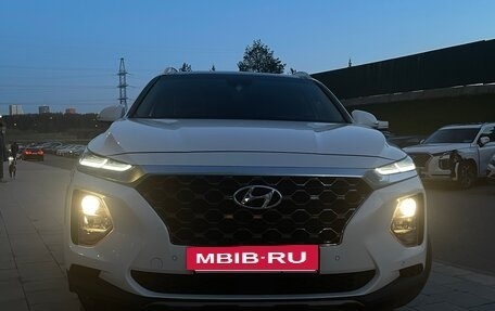 Hyundai Santa Fe IV, 2020 год, 2 500 000 рублей, 4 фотография