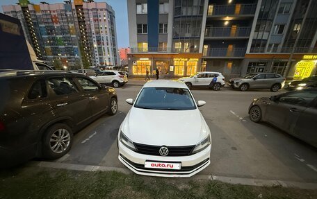 Volkswagen Jetta VI, 2015 год, 850 000 рублей, 4 фотография