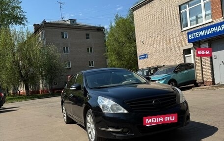 Nissan Teana, 2010 год, 850 000 рублей, 2 фотография