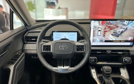 Toyota RAV4, 2026 год, 4 900 000 рублей, 7 фотография