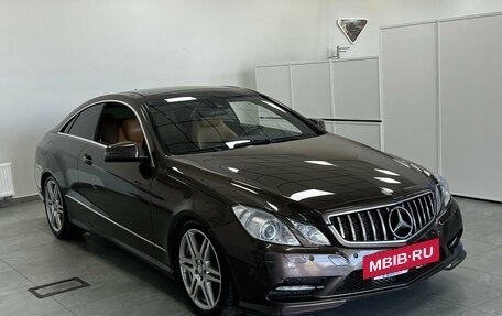 Mercedes-Benz E-Класс, 2012 год, 1 480 000 рублей, 2 фотография