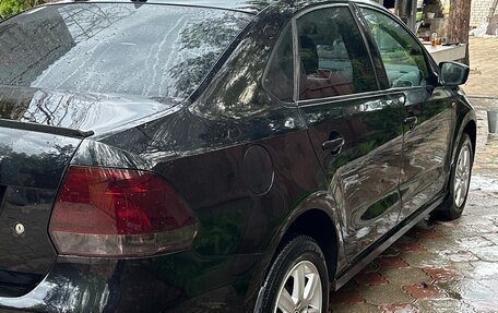 Volkswagen Polo VI (EU Market), 2011 год, 650 000 рублей, 3 фотография