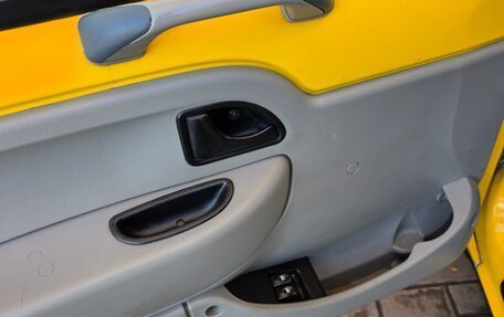 Renault Kangoo II рестайлинг, 2003 год, 380 000 рублей, 9 фотография