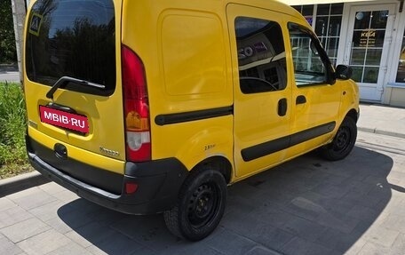 Renault Kangoo II рестайлинг, 2003 год, 380 000 рублей, 14 фотография