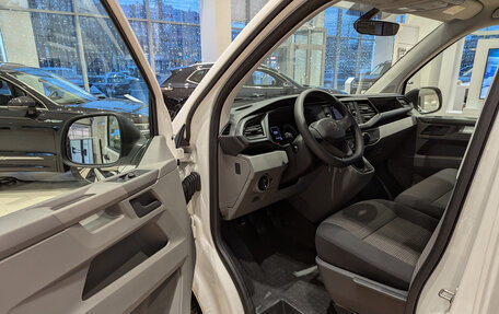 Volkswagen Transporter T6 рестайлинг, 2024 год, 9 290 000 рублей, 9 фотография