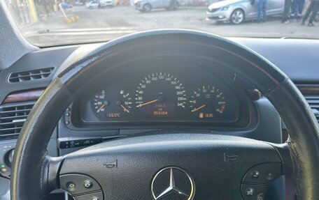 Mercedes-Benz E-Класс, 2000 год, 1 100 000 рублей, 10 фотография