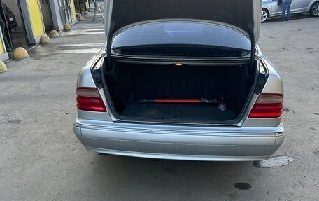 Mercedes-Benz E-Класс, 2000 год, 1 100 000 рублей, 18 фотография