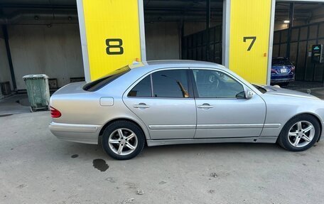 Mercedes-Benz E-Класс, 2000 год, 1 100 000 рублей, 21 фотография