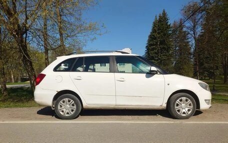 Skoda Fabia II, 2010 год, 369 000 рублей, 3 фотография