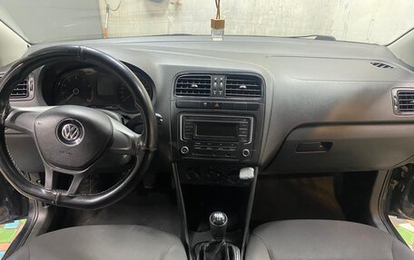 Volkswagen Polo VI (EU Market), 2018 год, 800 000 рублей, 9 фотография
