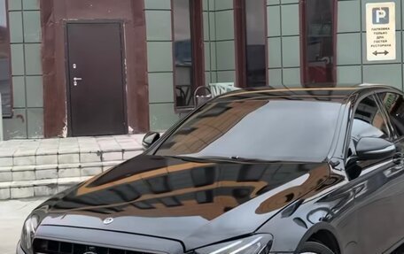 Mercedes-Benz E-Класс, 2018 год, 1 700 000 рублей, 3 фотография