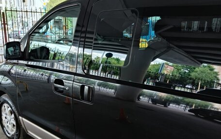 Hyundai H-1 II рестайлинг, 2015 год, 2 200 000 рублей, 12 фотография