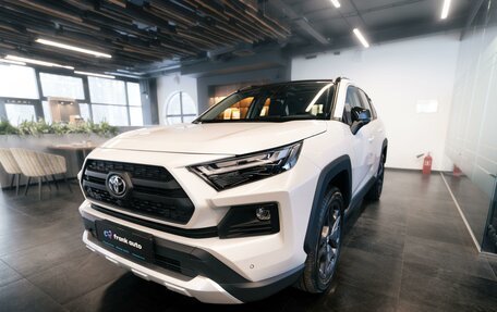 Toyota RAV4, 2025 год, 5 150 000 рублей, 10 фотография