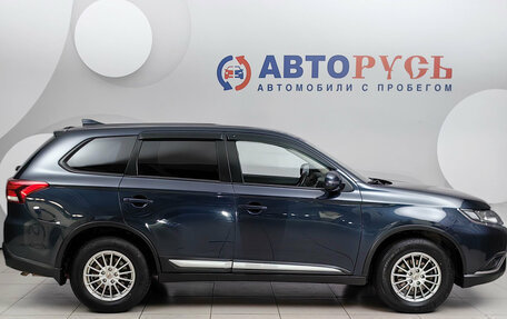 Mitsubishi Outlander III рестайлинг 3, 2020 год, 2 245 000 рублей, 5 фотография