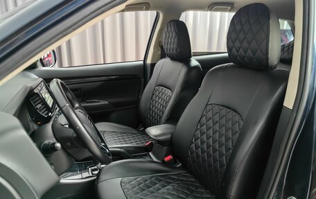 Mitsubishi Outlander III рестайлинг 3, 2020 год, 2 245 000 рублей, 6 фотография