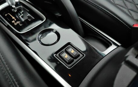 Mitsubishi Outlander III рестайлинг 3, 2020 год, 2 245 000 рублей, 18 фотография