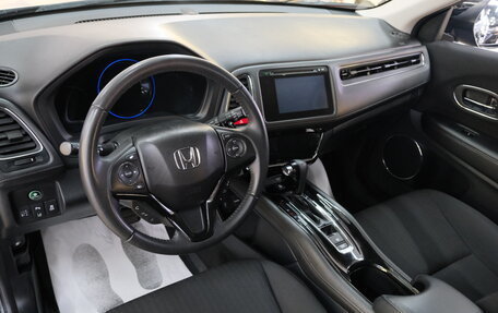 Honda HR-V II, 2018 год, 2 199 000 рублей, 11 фотография