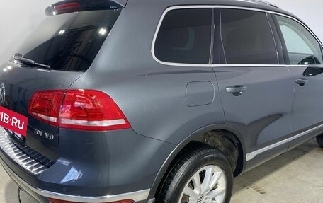 Volkswagen Touareg III, 2015 год, 2 700 000 рублей, 3 фотография