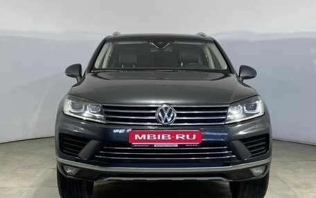 Volkswagen Touareg III, 2015 год, 2 700 000 рублей, 2 фотография
