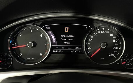 Volkswagen Touareg III, 2015 год, 2 700 000 рублей, 18 фотография