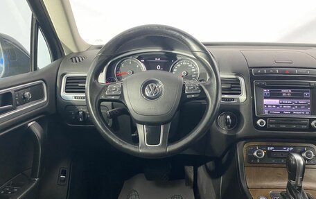 Volkswagen Touareg III, 2015 год, 2 700 000 рублей, 19 фотография