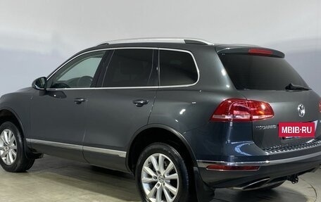 Volkswagen Touareg III, 2015 год, 2 700 000 рублей, 13 фотография
