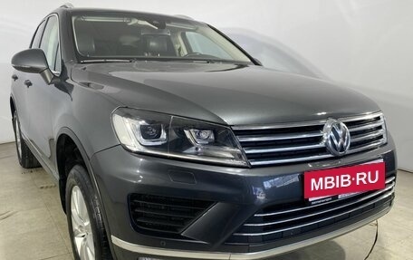 Volkswagen Touareg III, 2015 год, 2 700 000 рублей, 17 фотография