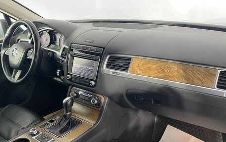 Volkswagen Touareg III, 2015 год, 2 700 000 рублей, 22 фотография