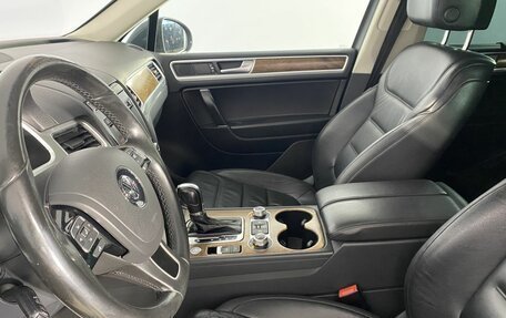 Volkswagen Touareg III, 2015 год, 2 700 000 рублей, 23 фотография
