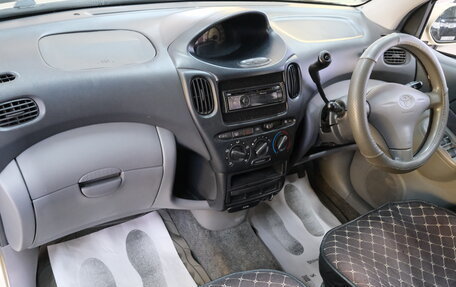 Toyota FunCargo, 2001 год, 489 000 рублей, 17 фотография