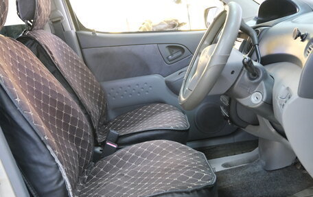Toyota FunCargo, 2001 год, 489 000 рублей, 8 фотография