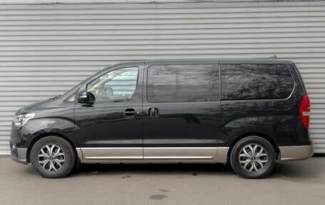 Hyundai H-1 II рестайлинг, 2021 год, 3 775 000 рублей, 8 фотография