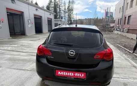 Opel Astra J, 2011 год, 710 000 рублей, 4 фотография