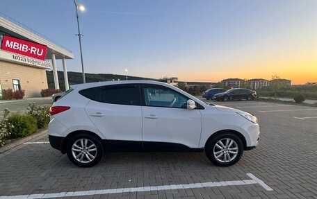 Hyundai ix35 I рестайлинг, 2013 год, 1 216 000 рублей, 4 фотография