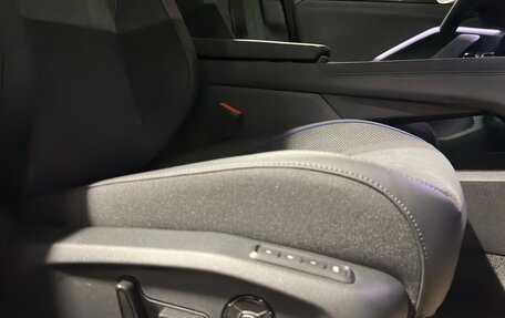 Volkswagen Tiguan, 2026 год, 4 550 000 рублей, 24 фотография