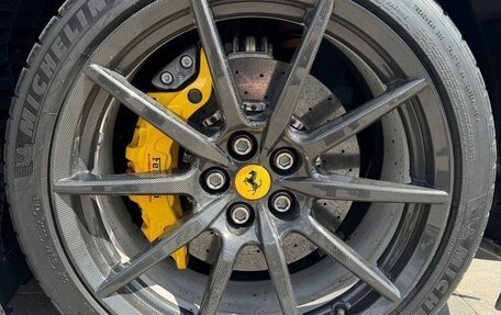 Ferrari 488, 2019 год, 50 000 000 рублей, 10 фотография
